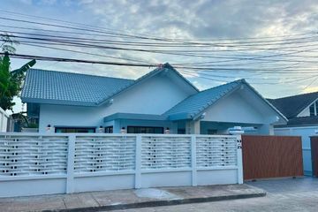 3 Bedroom Villa for sale in Areeya Villa, Nong Prue, Chonburi