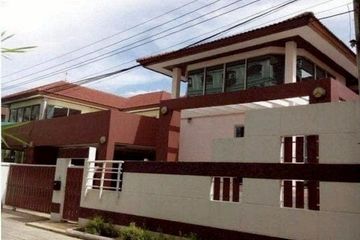 3 Bedroom House for rent in Arena Garden Onnut 44, Bang Chak, Bangkok