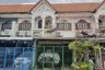 2 Bedroom Townhouse for sale in Tha Raeng, Bangkok