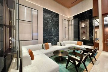 2 Bedroom Condo for sale in Dusit Central Park, Silom, Bangkok near MRT Silom