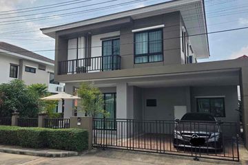 3 Bedroom House for rent in Na Kluea, Chonburi