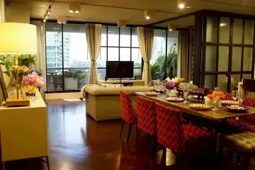 1 Bedroom Condo for sale in Somkid Gardens, Lumpini, Bangkok near BTS Chit Lom