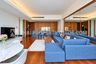 2 Bedroom Condo for rent in Hansar Rajdamri, Lumpini, Bangkok near BTS Chit Lom
