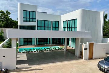 7 Bedroom House for rent in Mae Hia, Chiang Mai