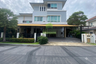 6 Bedroom House for sale in Khlong Sam Prawet, Bangkok