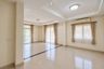 3 Bedroom House for sale in Dokmai, Bangkok