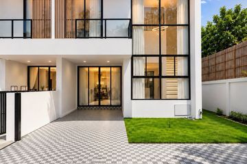 4 Bedroom Townhouse for rent in Na Kluea, Chonburi