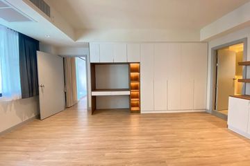 2 Bedroom Condo for rent in Villa Bajaj, Khlong Toei Nuea, Bangkok near MRT Sukhumvit
