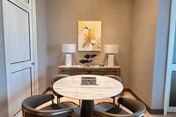 2 Bedroom Condo for sale in The Residences At Mandarin Oriental, Khlong Ton Sai, Bangkok near BTS Krung Thon Buri