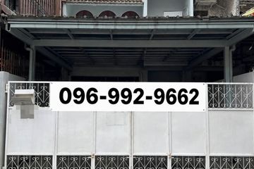 House for rent in Phra Khanong, Bangkok near BTS Ekkamai