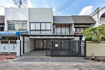 5 Bedroom House for rent in Khlong Tan Nuea, Bangkok