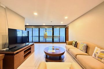 2 Bedroom Condo for rent in United Tower, Khlong Tan Nuea, Bangkok near BTS Thong Lo