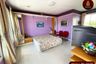 9 Bedroom House for sale in Bang Pakong, Chachoengsao