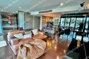 3 Bedroom Condo for sale in Bang Lamphu Lang, Bangkok