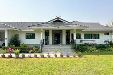 7 Bedroom House for sale in Talat Khwan, Chiang Mai