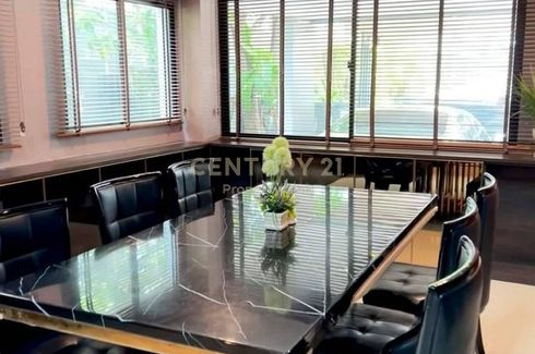 3 Bedroom Townhouse for rent in Nirvana Define Srinakarin-Rama9, Saphan Sung, Bangkok