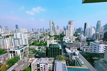 3 Bedroom Condo for sale in Khlong Toei Nuea, Bangkok near MRT Sukhumvit