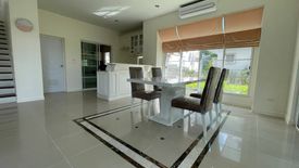 3 Bedroom House for sale in Hua Mak, Bangkok