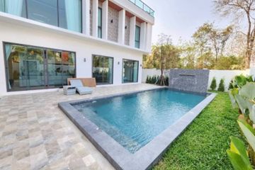 6 Bedroom Villa for sale in San Phranet, Chiang Mai