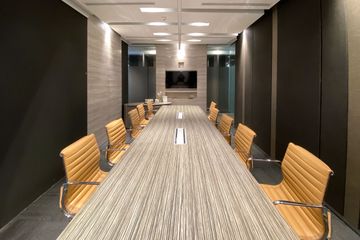 Office for rent in BHIRAJ TOWER at EmQuartier, Khlong Tan Nuea, Bangkok near BTS Phrom Phong