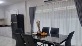 3 Bedroom Villa for sale in Na Kluea, Chonburi