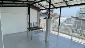 3 Bedroom House for rent in Bang Chak, Bangkok near BTS Punnawithi