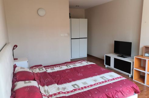 1 Bedroom Condo for sale in Suthep, Chiang Mai