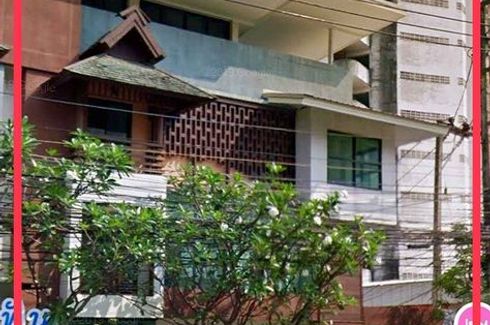 3 Bedroom Commercial for rent in Suthep, Chiang Mai