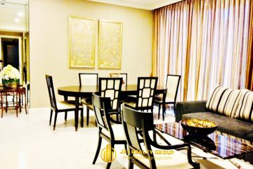 3 Bedroom Condo for rent in Royce Private Residences, Khlong Toei Nuea, Bangkok near BTS Asoke