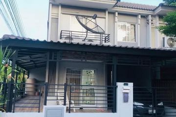 3 Bedroom Townhouse for sale in Thepharak, Samut Prakan near MRT Thipphawan