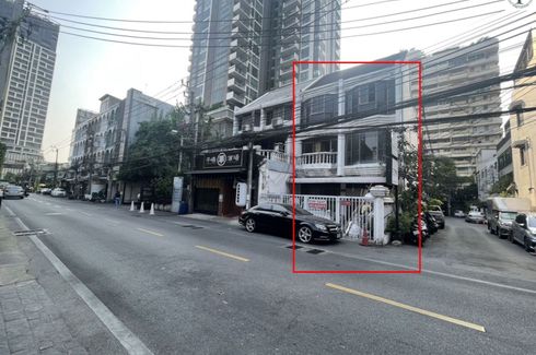 4 Bedroom Commercial for rent in Khlong Tan Nuea, Bangkok near BTS Phrom Phong