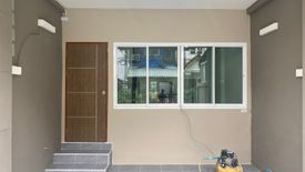 4 Bedroom Townhouse for sale in Lak Song, Bangkok near MRT Phutthamonthon Sai 2