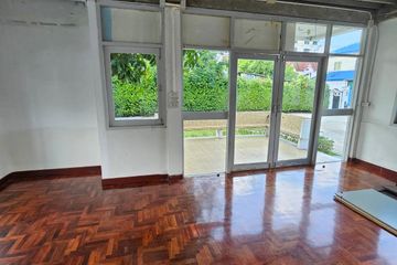 5 Bedroom House for rent in Lat Phrao, Bangkok