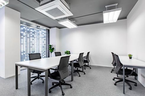 Office for rent in Khlong Tan, Bangkok near BTS Phrom Phong