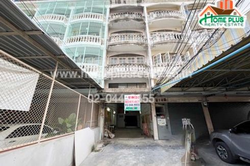 3 Bedroom Commercial for sale in Khlong Chan, Bangkok near MRT Lat Phrao 101