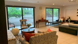 3 Bedroom Condo for rent in Kiarti Thanee City Mansion, Khlong Toei Nuea, Bangkok near BTS Asoke