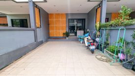 3 Bedroom Townhouse for sale in Nong Bon Daeng, Chonburi