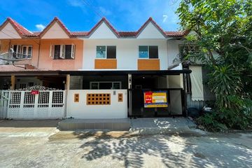 3 Bedroom Townhouse for sale in Banpisan Thakham 28, Samae Dam, Bangkok