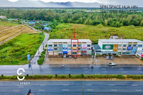 3 Bedroom Commercial for sale in Cha am, Phetchaburi