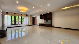 4 Bedroom Townhouse for Sale or Rent in Khlong Tan Nuea, Bangkok near BTS Thong Lo