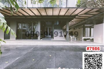 4 Bedroom Commercial for rent in Chan Kasem, Bangkok near MRT Chankasem