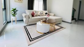 4 Bedroom House for sale in Bang Phli Yai, Samut Prakan