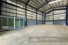 Warehouse / Factory for rent in Prachathipat, Pathum Thani
