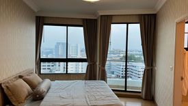 3 Bedroom Condo for rent in Bang Kho Laem, Bangkok