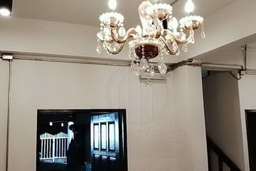 4 Bedroom Townhouse for sale in Thung Wat Don, Bangkok near BTS Sueksa Witthaya