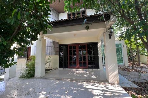 4 Bedroom House for rent in Thepharak, Samut Prakan near MRT Si Thepha
