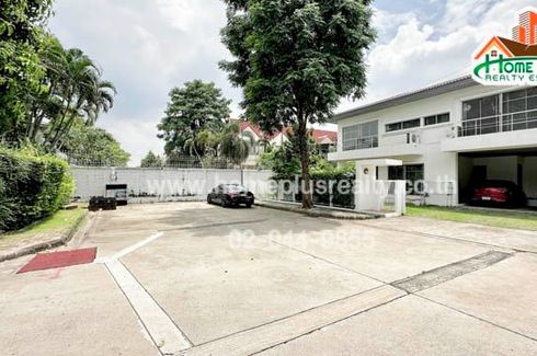 3 Bedroom House for sale in Noble Geo Watcharapol, Tha Raeng, Bangkok