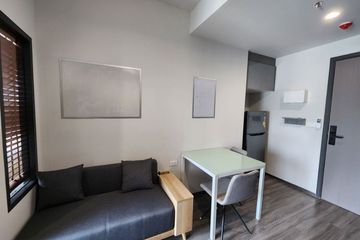 1 Bedroom Condo for rent in Si Phraya, Bangkok near MRT Sam Yan