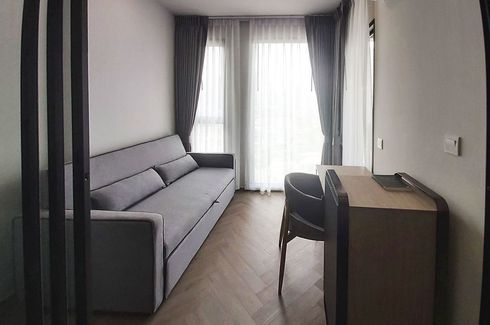 1 Bedroom Condo for rent in Si Phraya, Bangkok near MRT Sam Yan