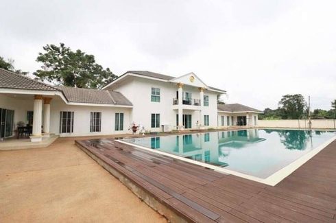 4 Bedroom Villa for Sale or Rent in Pa Daet, Chiang Mai